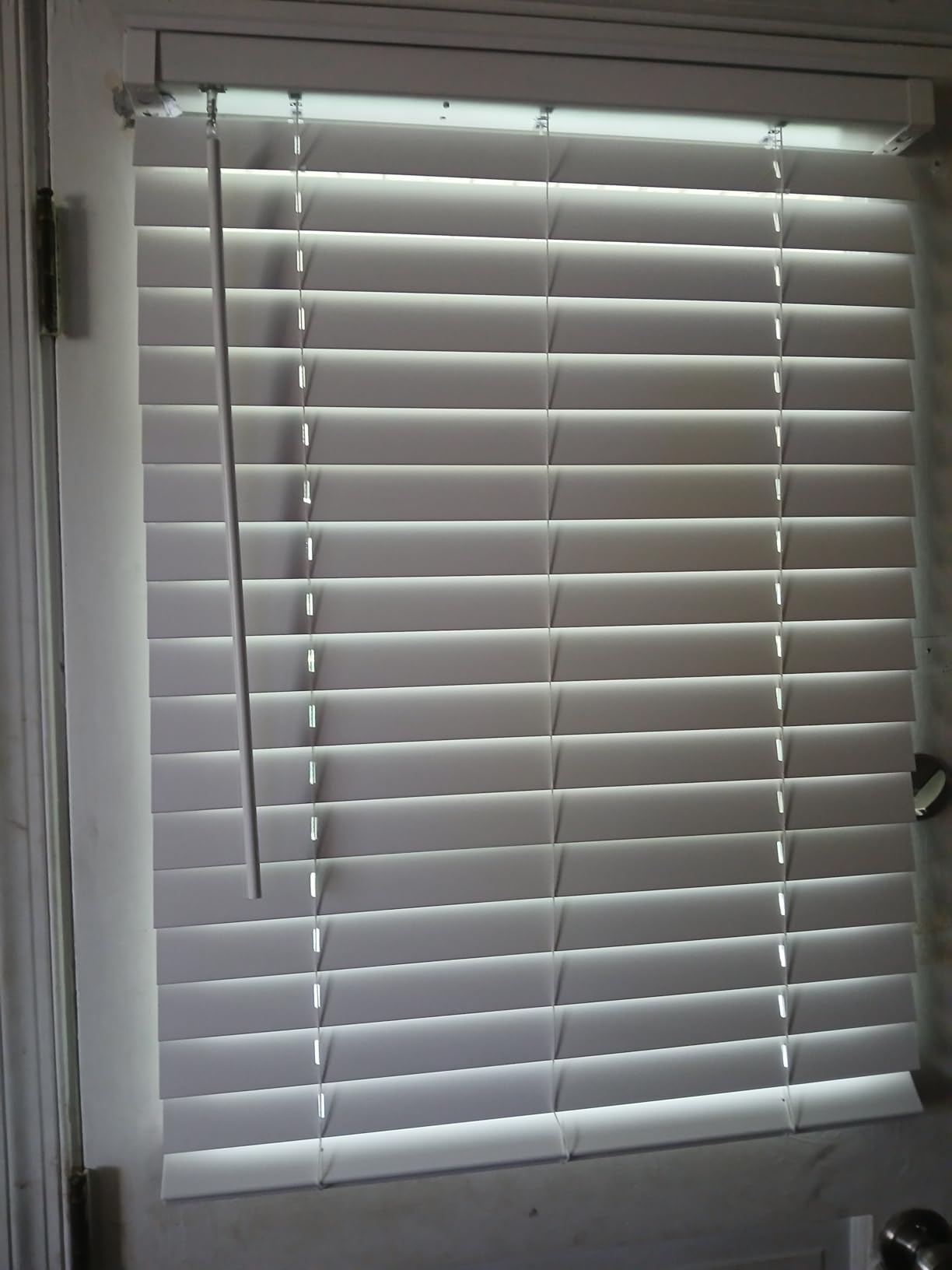 SEEYE 2 Inch Faux Wood Blinds for Indoor Windows with Crown Valance, Cordless Room Darkening Window Blind, 50