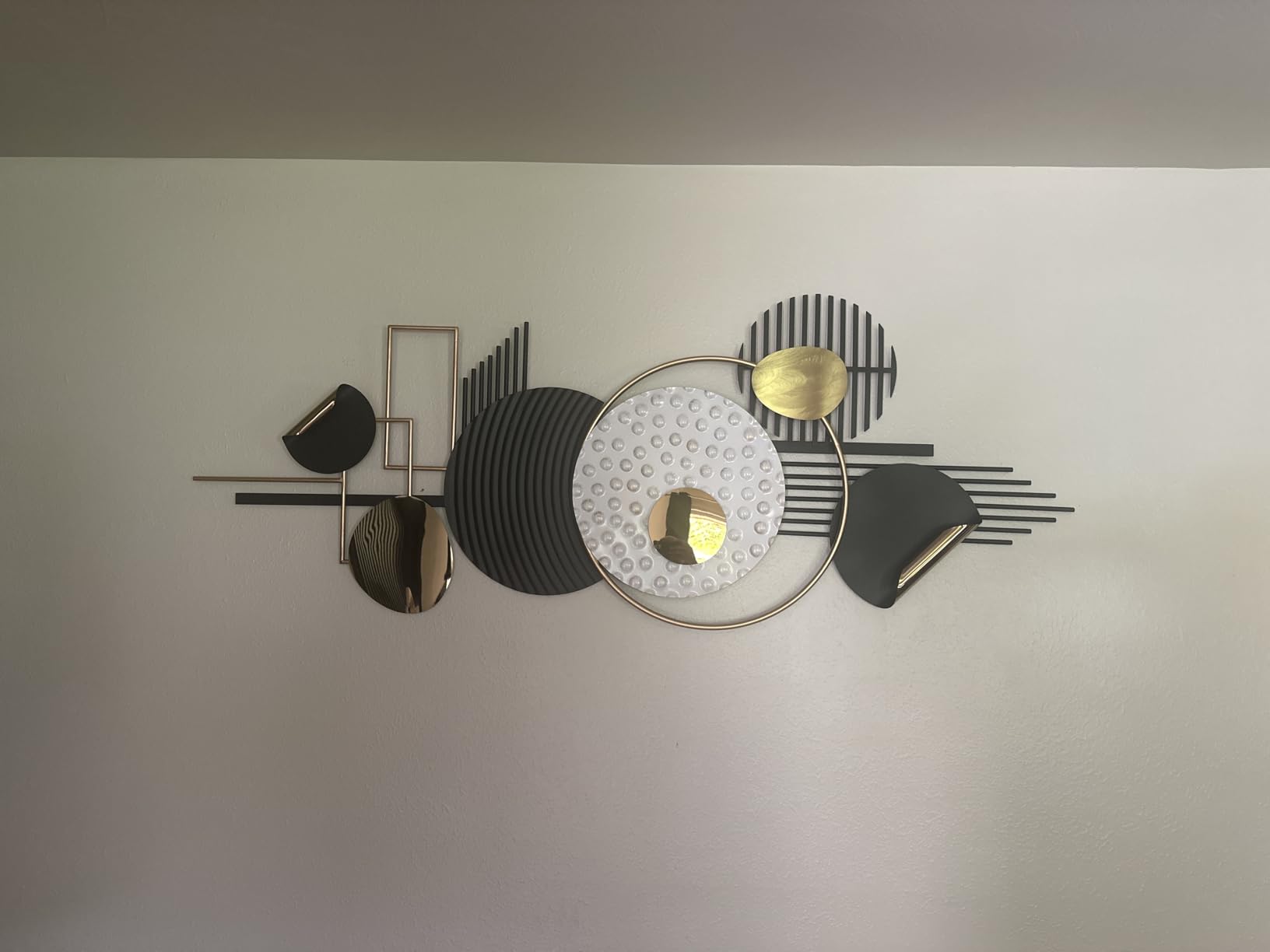 ERMOFAV Metal Wall Art, Abstract Wall Décor Black and White Metal Wall Decor, Large 59×22 In Modern Metal Wall Sculptures Decor for Home, Living Room, Bedroom, Dining Room,Entryway,Kitchen,Office customer photo 1