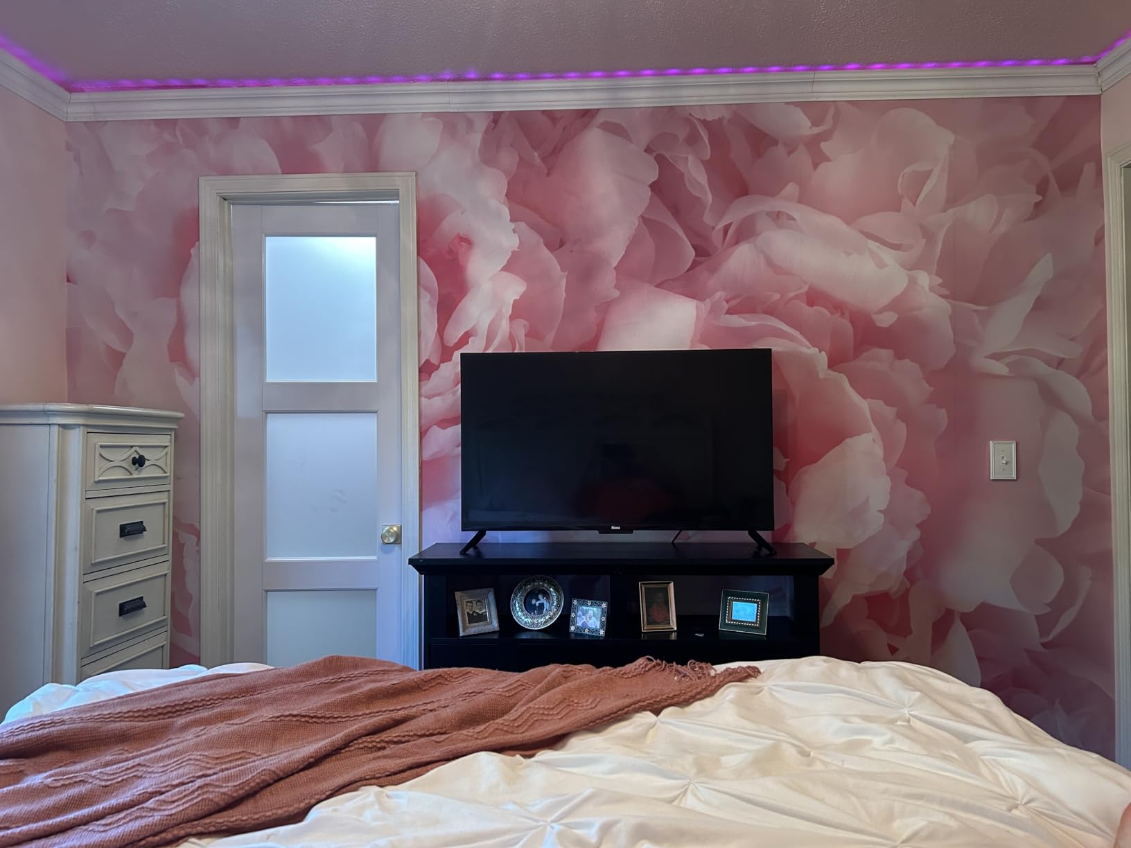 Vintage Forest Peel and Stick Wallpaper Mural for Bedroom 137