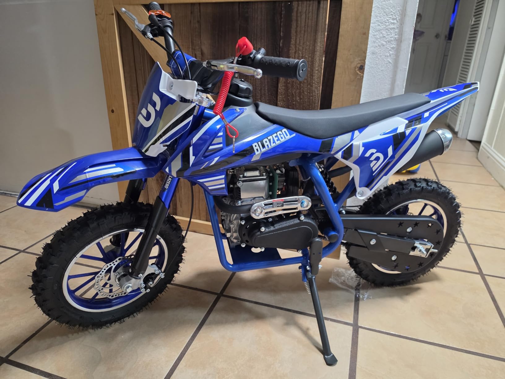50cc 4-Stroke Kids Dirt Bike, Gas Dirt Bike for Kids 8-14 customer photo 2